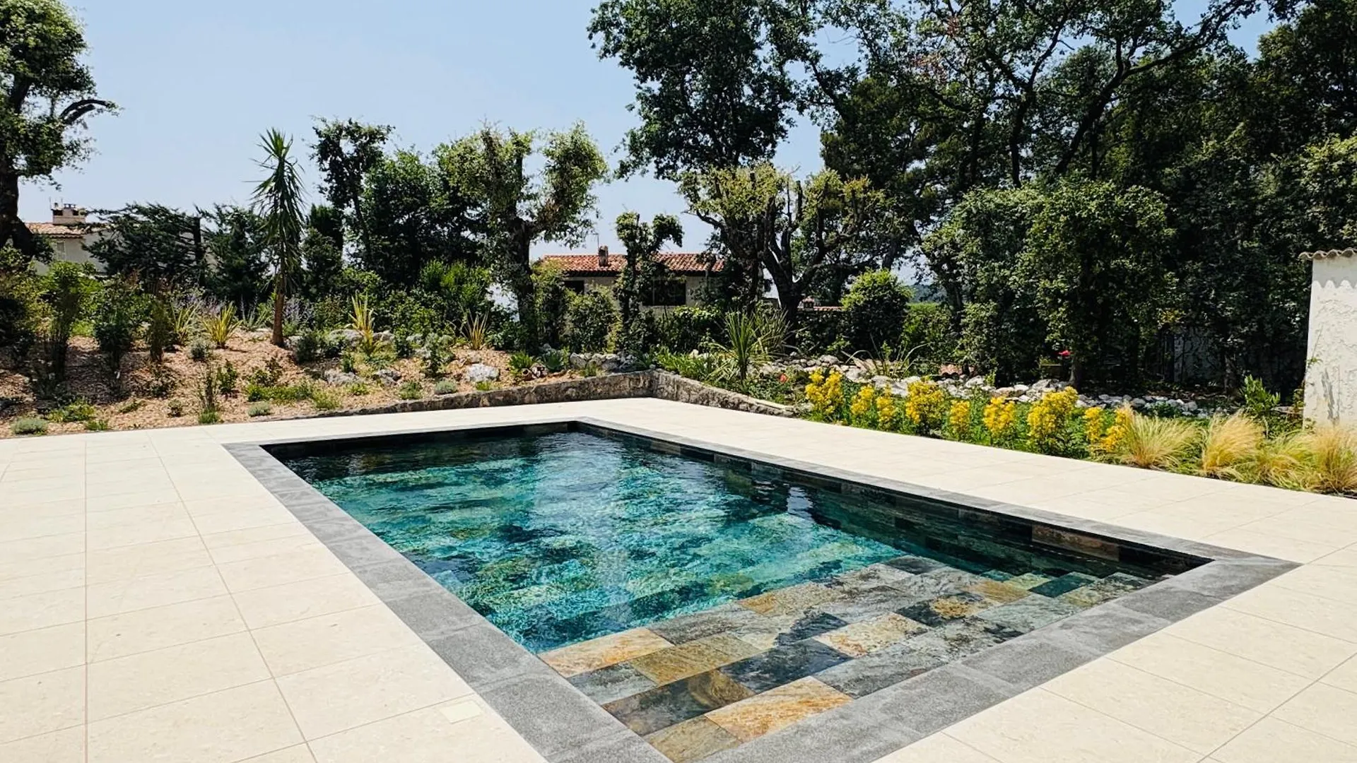 Ongoing Renovation - Villa With Private Pool In Vence
