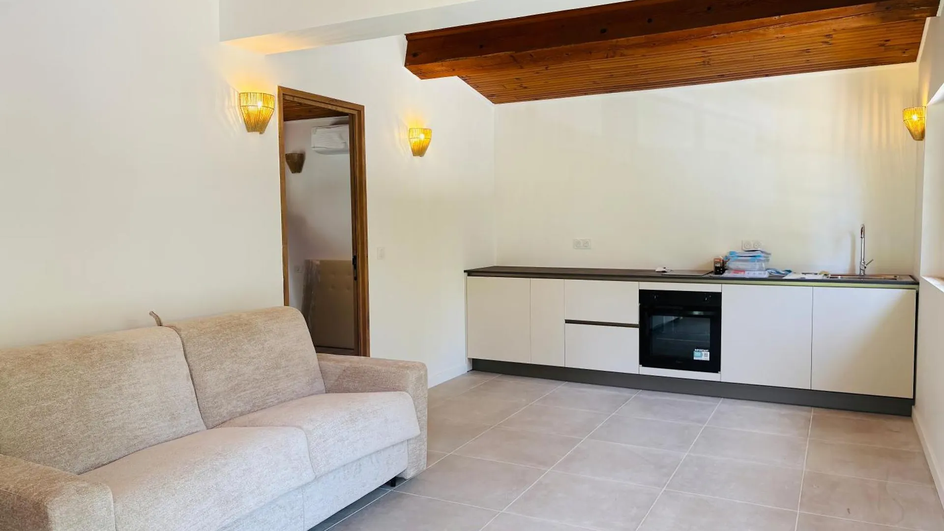 Ongoing Renovation - Villa With Private Pool In Vence